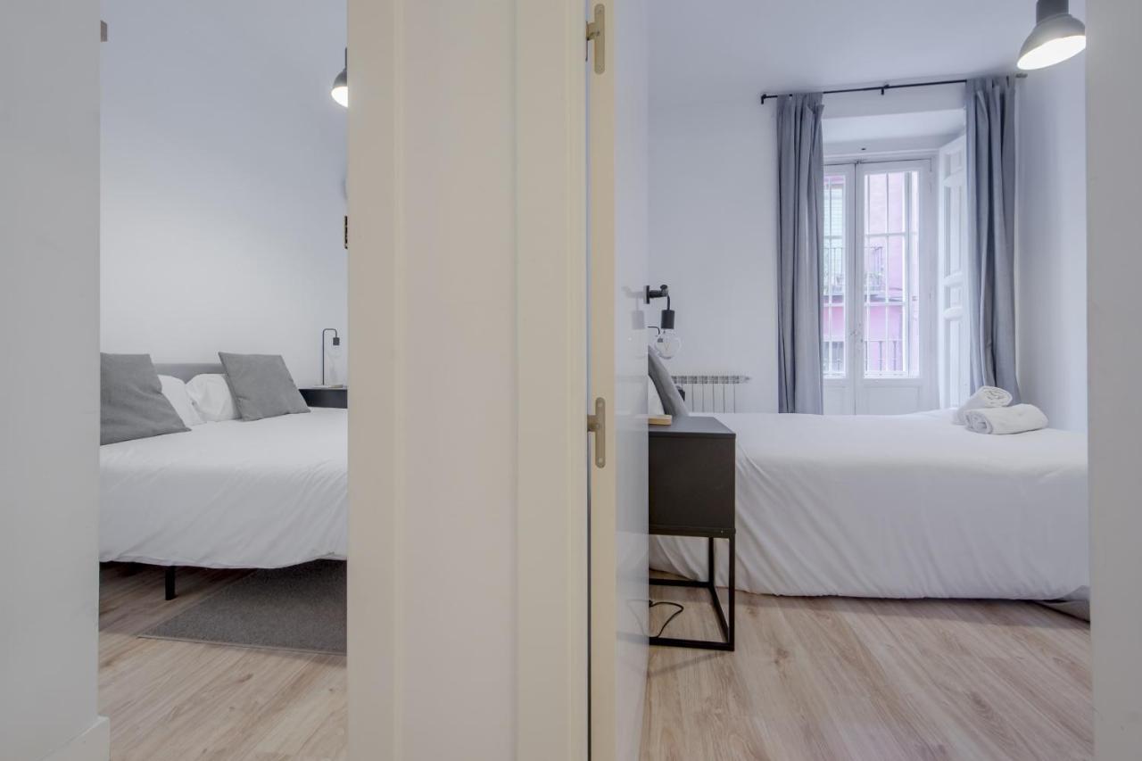 Premium Apt Para 9P En C/Olmo - Centro De Madrid Luaran gambar