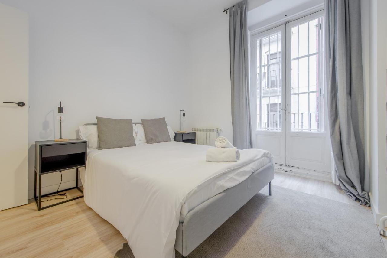 Premium Apt Para 9P En C/Olmo - Centro De Madrid Luaran gambar