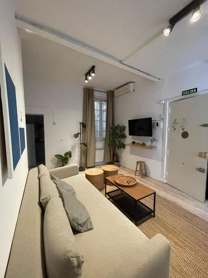 Premium Apt Para 9P En C/Olmo - Centro De Madrid Luaran gambar